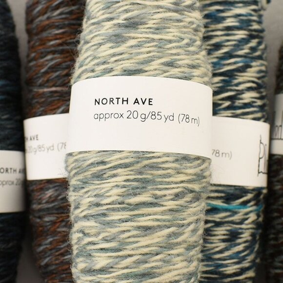 Plied Yarns Set Of 7 North Ave Bobbins Non Superwash Wool Multicolor Handspun - Picture 3 of 3
